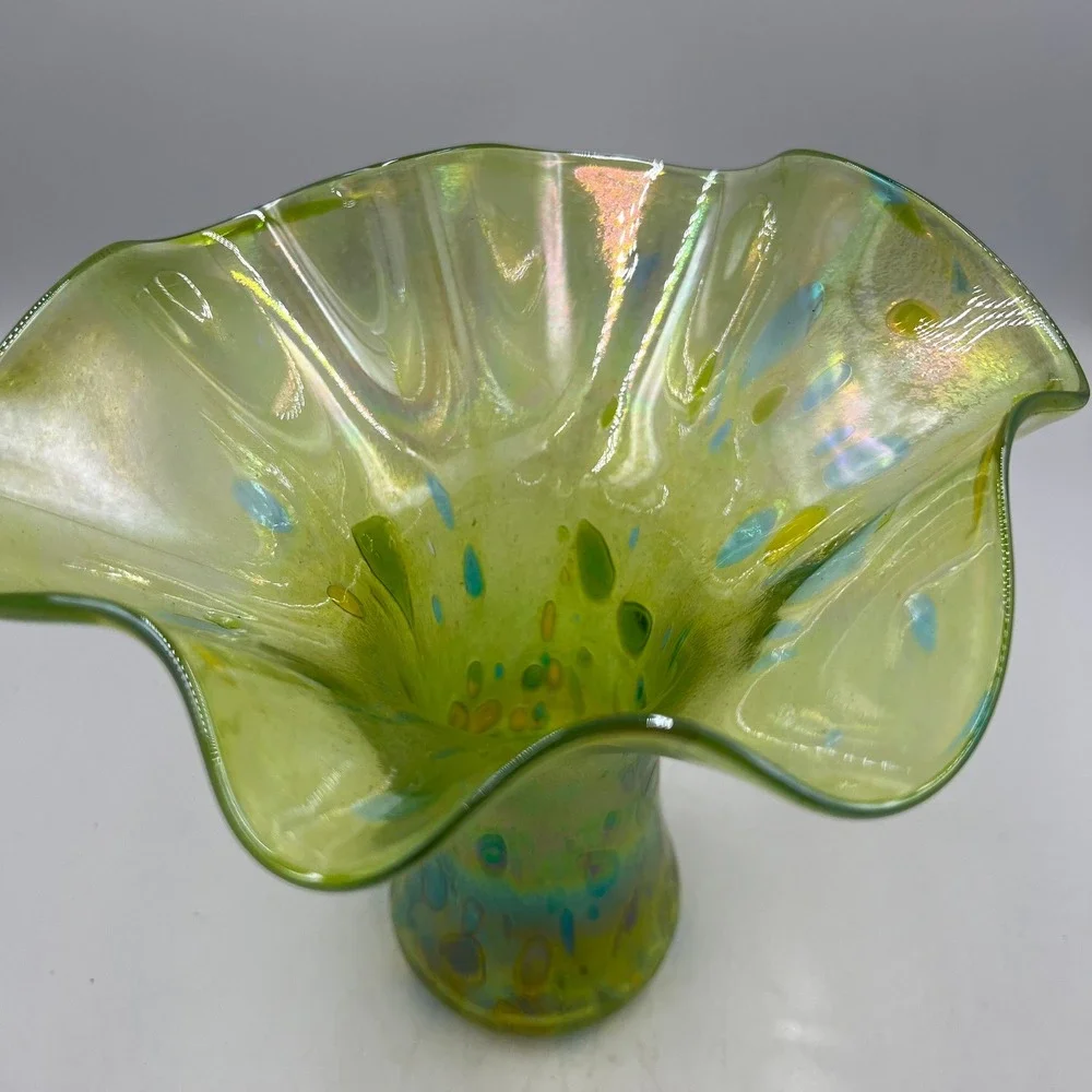 Glass Eye Studio Iridescent Hand Blown Art Glass Ruffle‎ Vase Green Blue